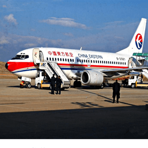 美兰航空空运航空快运业稳步发展的原因是什么？